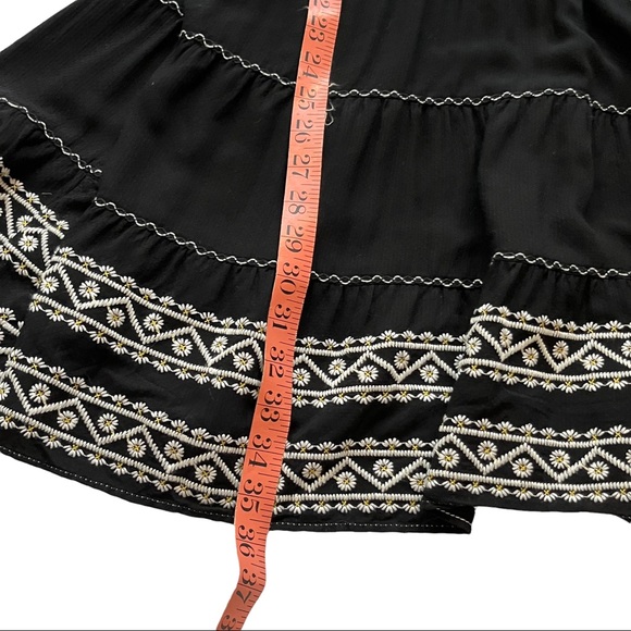 NWT Max Studio Ruffle Sheath Dress w/ Embroidered edge size Small - Picture 5 of 8